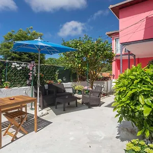  Hostal Happy